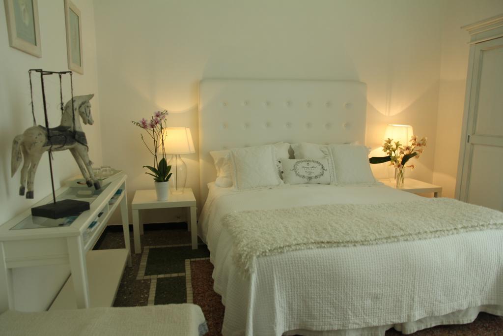 B&B Piazza Italia Sestri Levante Buitenkant foto